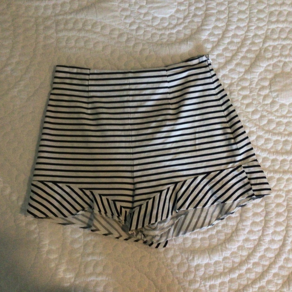 Zara high waisted shorts